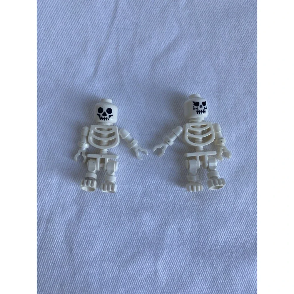 Lot of 2 Lego Minifigure Skeletons #14